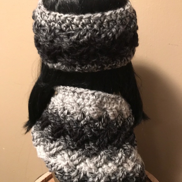 Celtic Winters Cowl/ Earwarmer Set - Picture 4 of 5